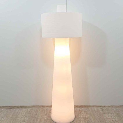 Bílá stojací lampa 180 cm