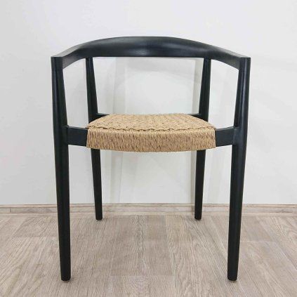 Černá jídelní židle Ydalia Kave Home