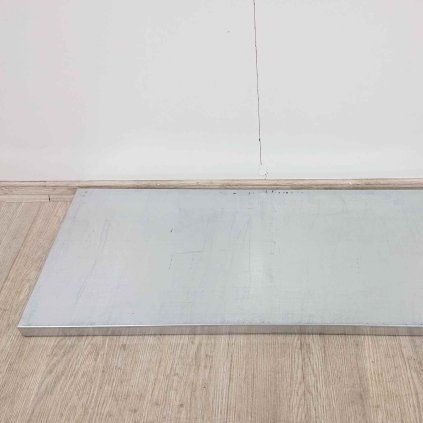 Kovová police do regálu 40x97 cm