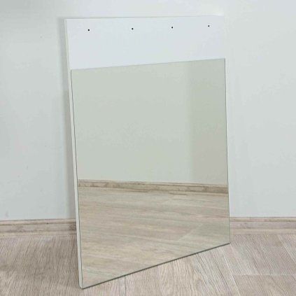 Bílé zrcadlo 50x70 cm