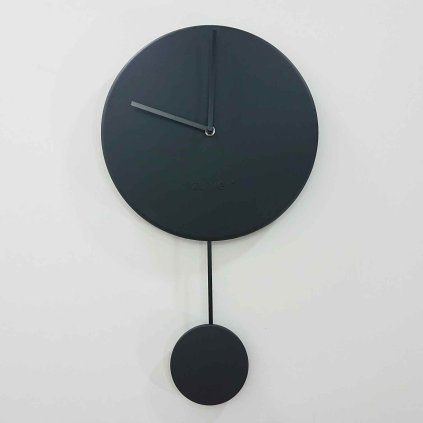 Černé nástěnné hodiny Minimal Zuiver