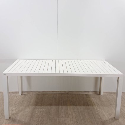 Zahradní jídelní stůl Culip 180x90 cm Kave Home