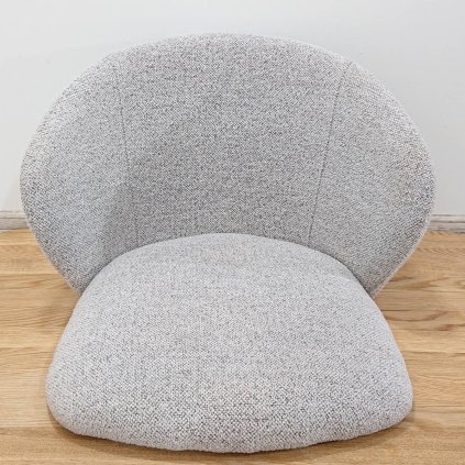 Šedý sedák k jídelní židli Pippa Actona