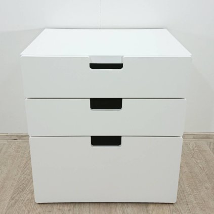 Bílá dětská komoda Ikea Stuva
