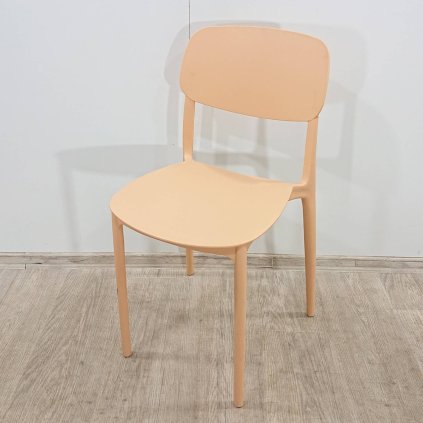 Stohovatelná zahradní jídelní židle Hébé Bonami Essentials