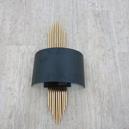 Černé nástěnné svítidlo Opviq lights Sword