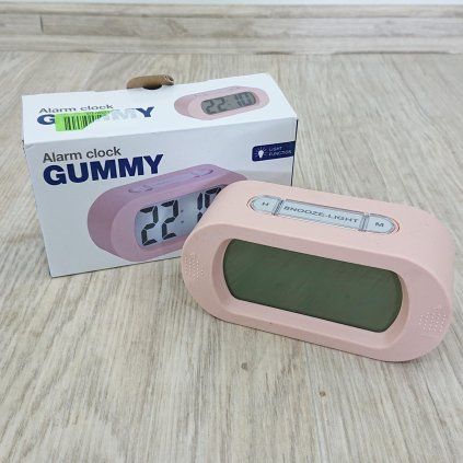 Světle růžový pogumovaný budík Karlsson Gummy