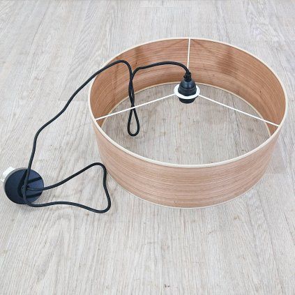 Závěsné svítidlo z dubové dýhy Sotto Luce TSURI XL, o 45 cm