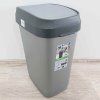 Šedý odpadkový koš 25l Dual Swing Bin M KIS